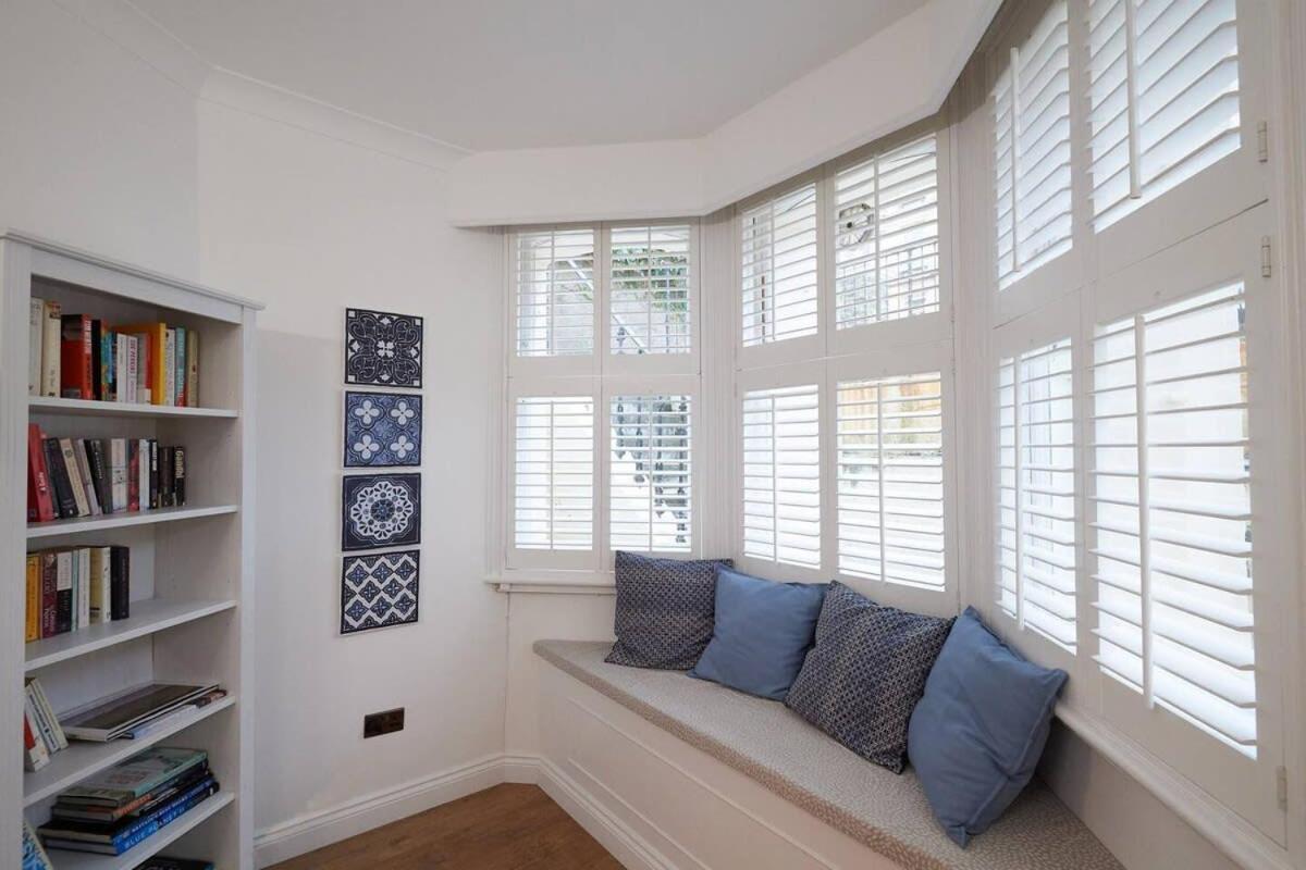 Stylish Apartment Close To The Sea Brighton Exterior photo